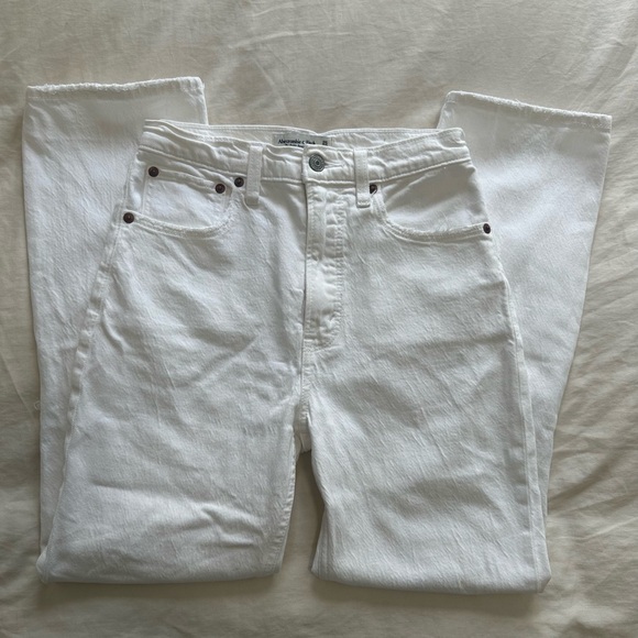 Abercrombie Ankle High Rise Straight Jeans - Picture 6 of 6